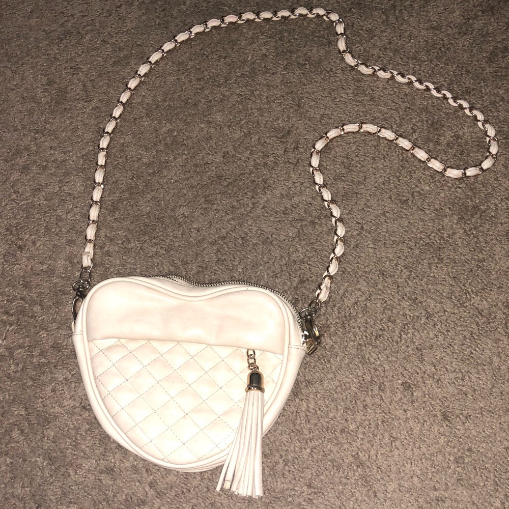 Forever 21 heart quilted crossbody purse